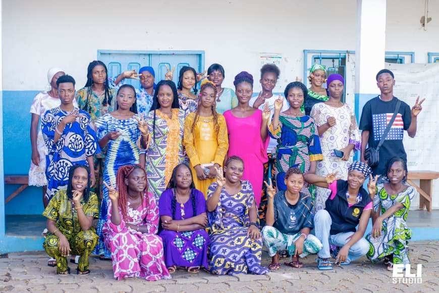 La trentaine de jeunes formés par HDA Academy