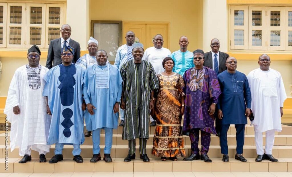 Neuf maires Zou CCZ groupe Assemblee nationale Porto-Novo Djogbenou
